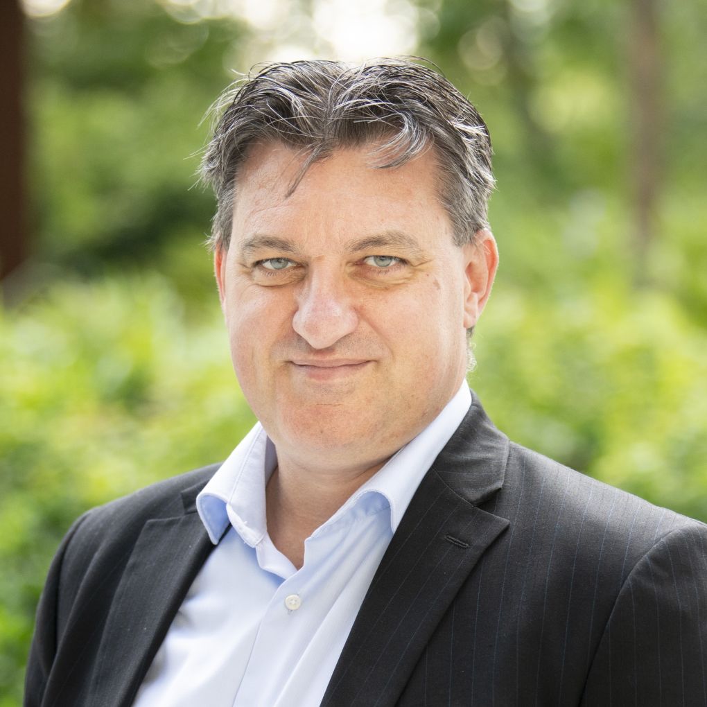 Eric Van Hoof_new